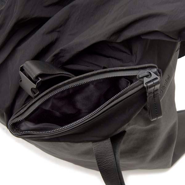 コートエシエル Cote&Ciel リュック ブラック 28672 Ganges XM ガンジス メモリーテック バックパック | Cote&Ciel | 04