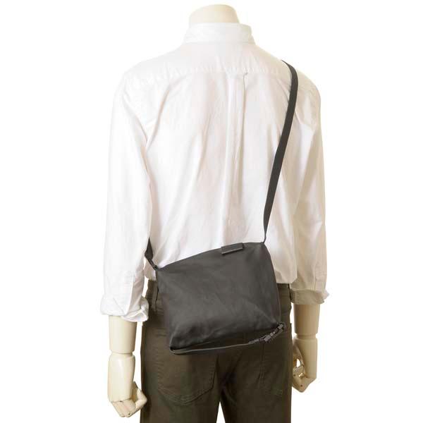 コートエシエル Cote&Ciel ショルダーバッグ ブラック 28762 Inn Small スモール サコッシュバッグ | Cote&Ciel | 05