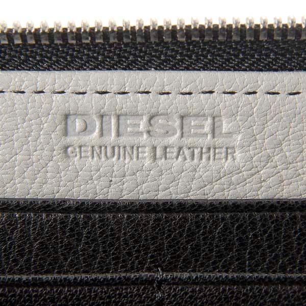 DIESEL（ディーゼル） ラウンドファスナー長財布 メンズ ブラック