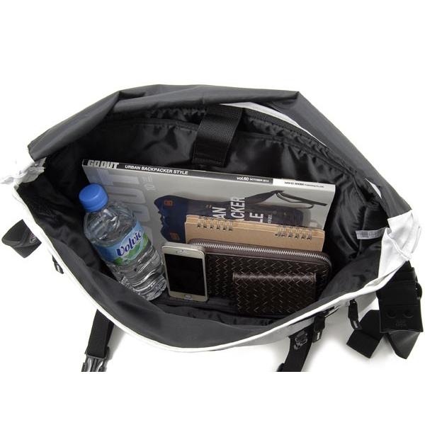 EASTPAK メッセンジャーバッグ グレー 楽天市場】イーストパック