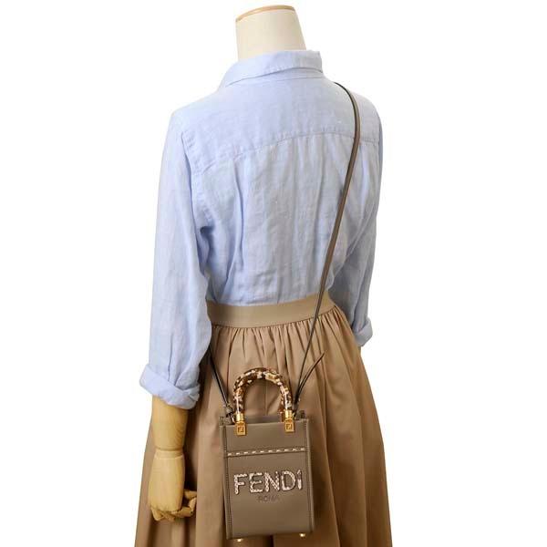 FENDI（フェンディ） ショルダーバッグ ポシェット レディース グレー