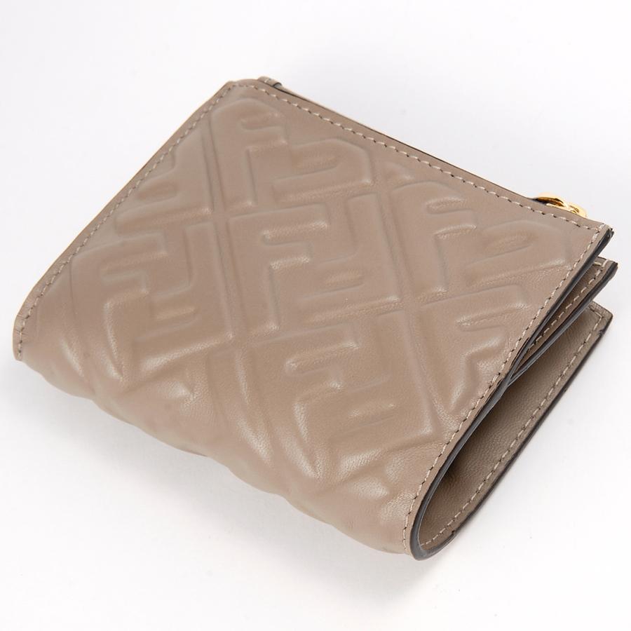 ボーナスストアPlus10％対象店 FENDI フェンディ 折財布 二つ折り財布 レディース 8M0506 AAJD FFモチーフの画像
