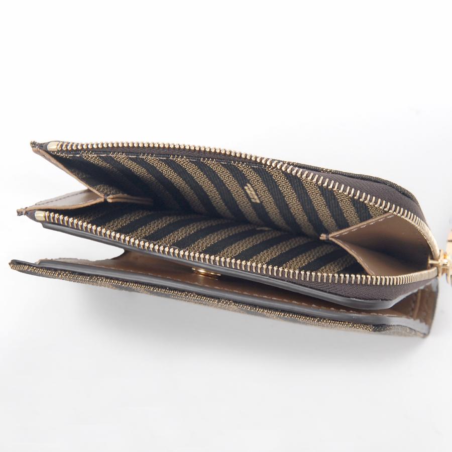 ブランドセール フェンディ FENDI 二つ折り財布 8M0519 A98P F0A6E スリム バゲットの画像