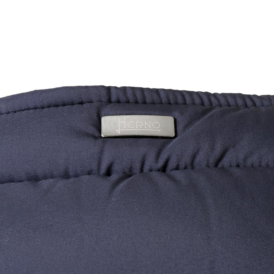 スーパーセール ヘルノ HERNO ダウンジャケット メンズ ネイビー PI004ULE 9202 SHORT SLEEVE CAPEの画像