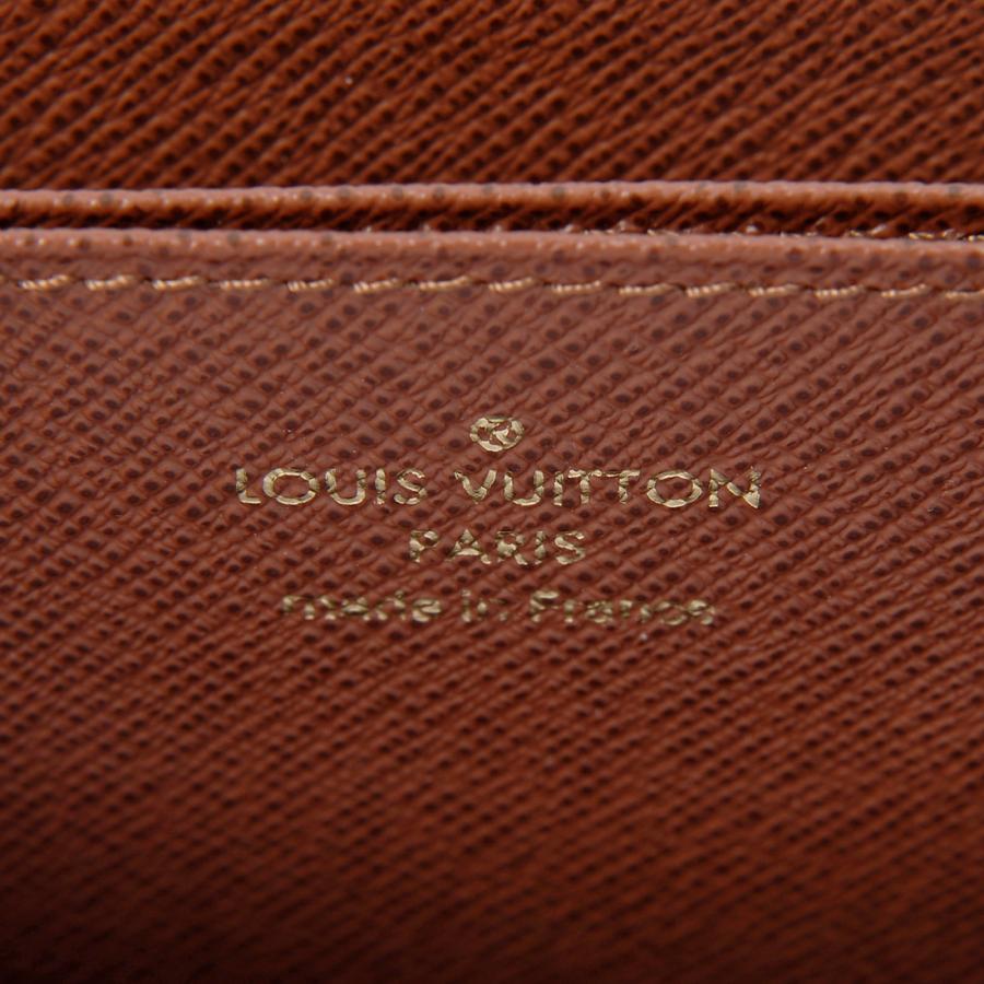 LOUIS VUITTON ルイヴィトン ラウンドファスナー長財布 M42616