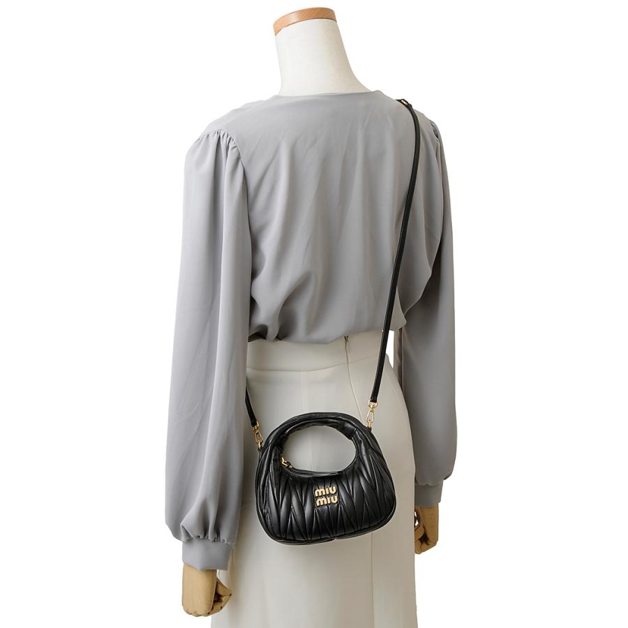 miu MIU ミュウミュウ ショルダーバッグ レディース