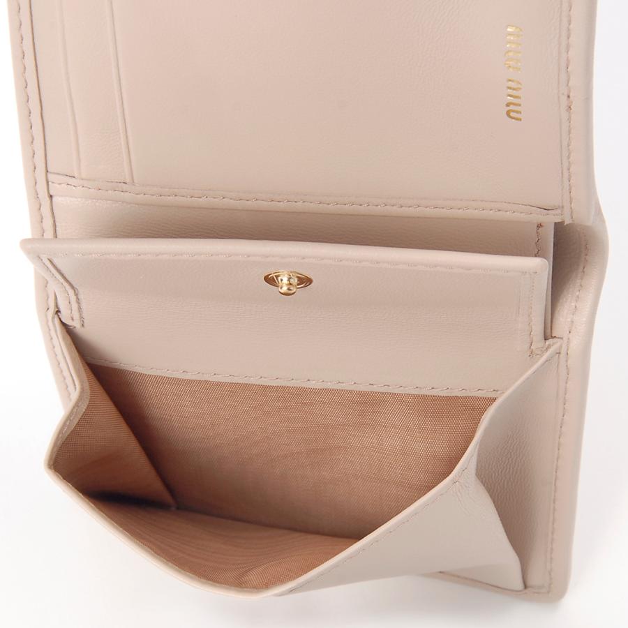 miu miu（ミュウミュウ） 三つ折り財布 レディース ベージュ 5MH033