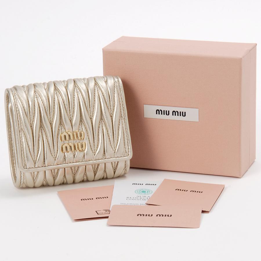 miu MIU ミュウミュウ 三つ折り財布 レディース 5MH033 AFPP