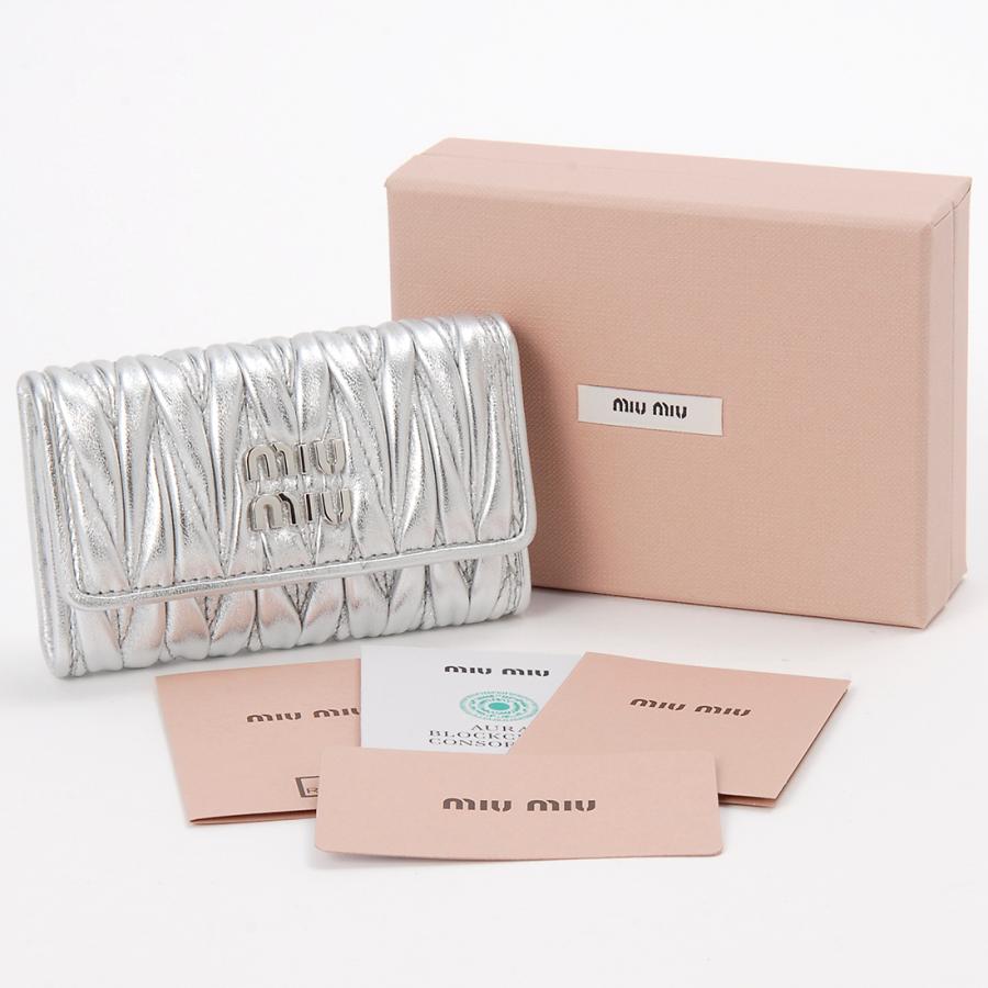 miu miu（ミュウミュウ） 只今決算セール キーケース シルバー 5PG004