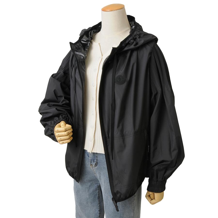 MONCLER（モンクレール） ウインドブレーカー レディース ブラック