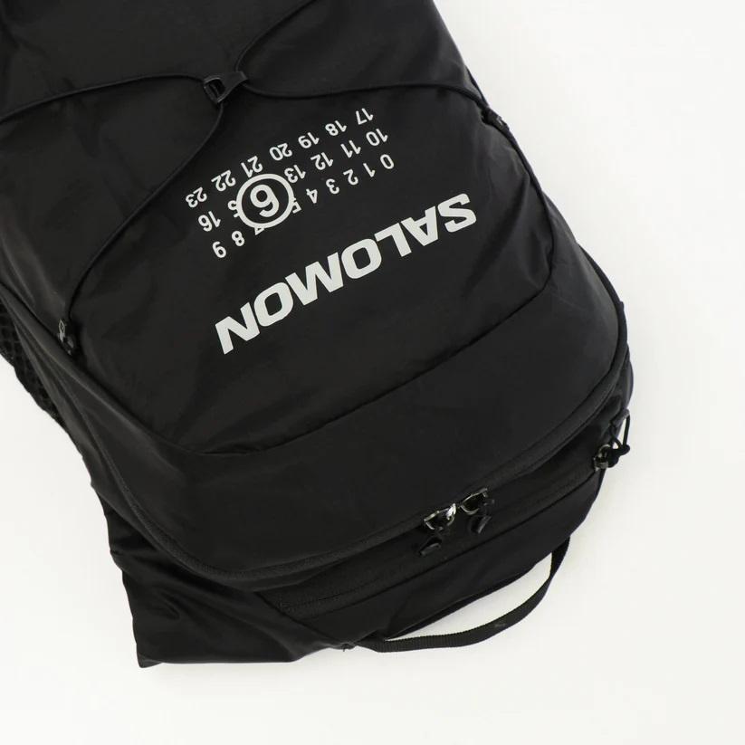 MM6 × Salomon 限定コラボ！オールブラックバックパック MM6 エムエム6 メゾンマルジェラ×サロモン MAISON MARGIELA x