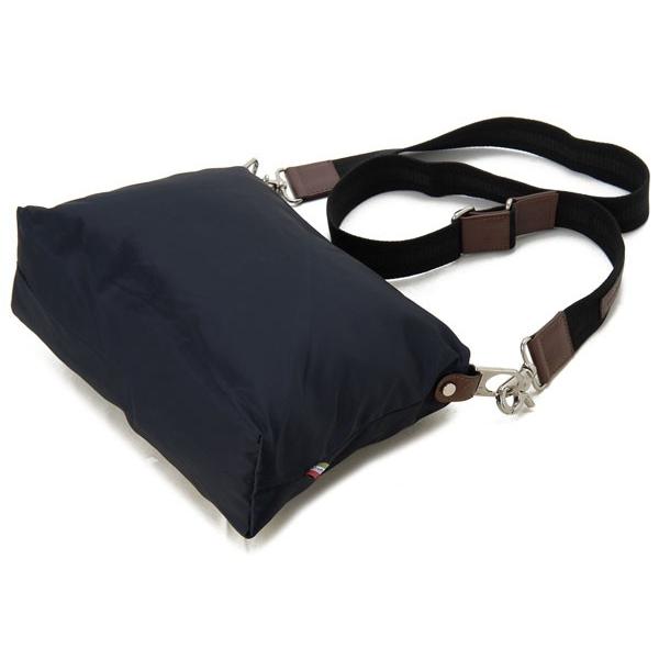 オロビアンコ ショルダーバッグ 斜め掛け ナイロン レザー ブラック 金具ロゴ オロビアンコ ショルダーバッグ 斜め掛け ナイロン レザー