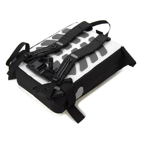 ORTLIEB(オルトリーブ) メッセンジャーバッグ(Messenger Bag) ホワイト