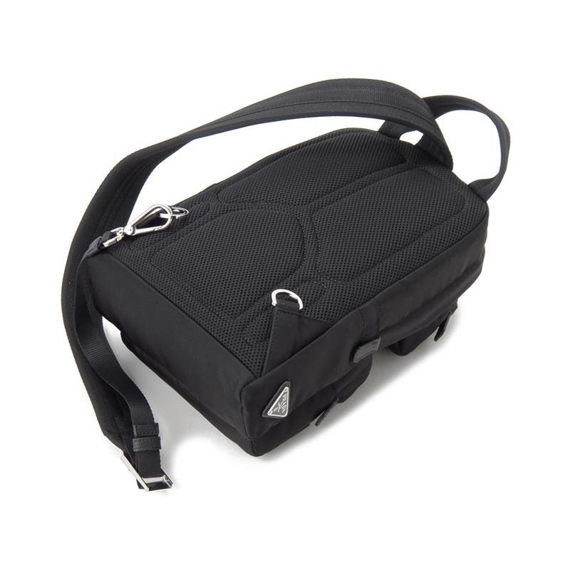 PRADA プラダ ボディバッグ 2VZ013 973 F0002 OOO ナイロン 斜め PRADA プラダ ボディバッグ 2VZ013 973 F0002 OOO ナイロン 斜め