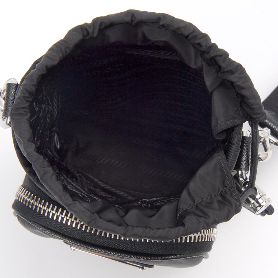 PRADA（プラダ） ショルダーバッグ スマートフォンケース レディース