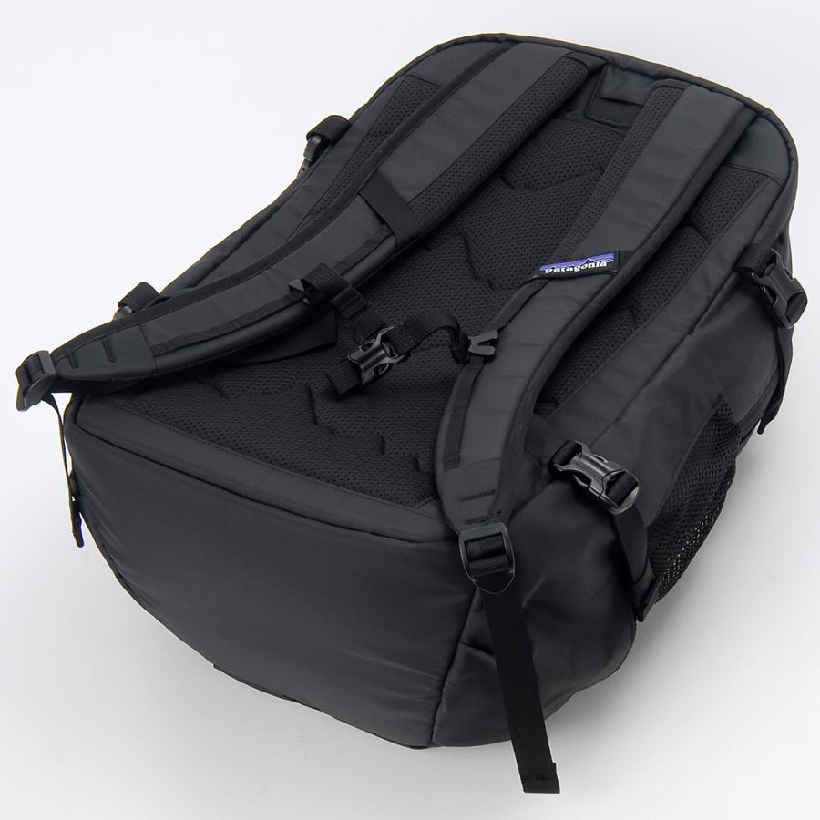 【未使用】ブラックレザー フィッシングジャケット patagonia（パタゴニア） リュック メンズ レディース ブラック 47929