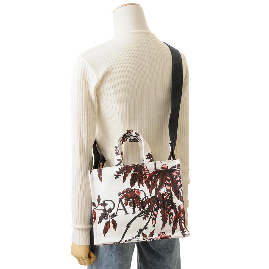 PATOU パトゥ トートバッグ レディース ホワイト AC02500765102 PATOU パトゥ トートバッグ レディース ホワイト AC02500765102