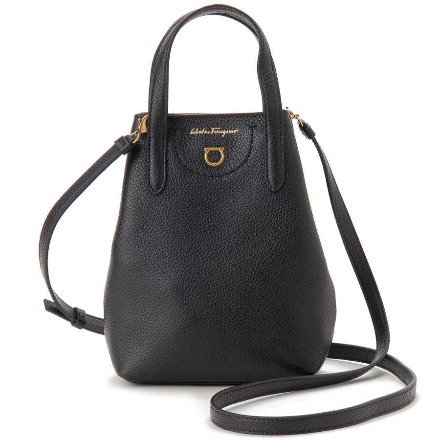 FERRAGAMO Ferragamo フェラガモ ショルダーバッグ レディースブラック  