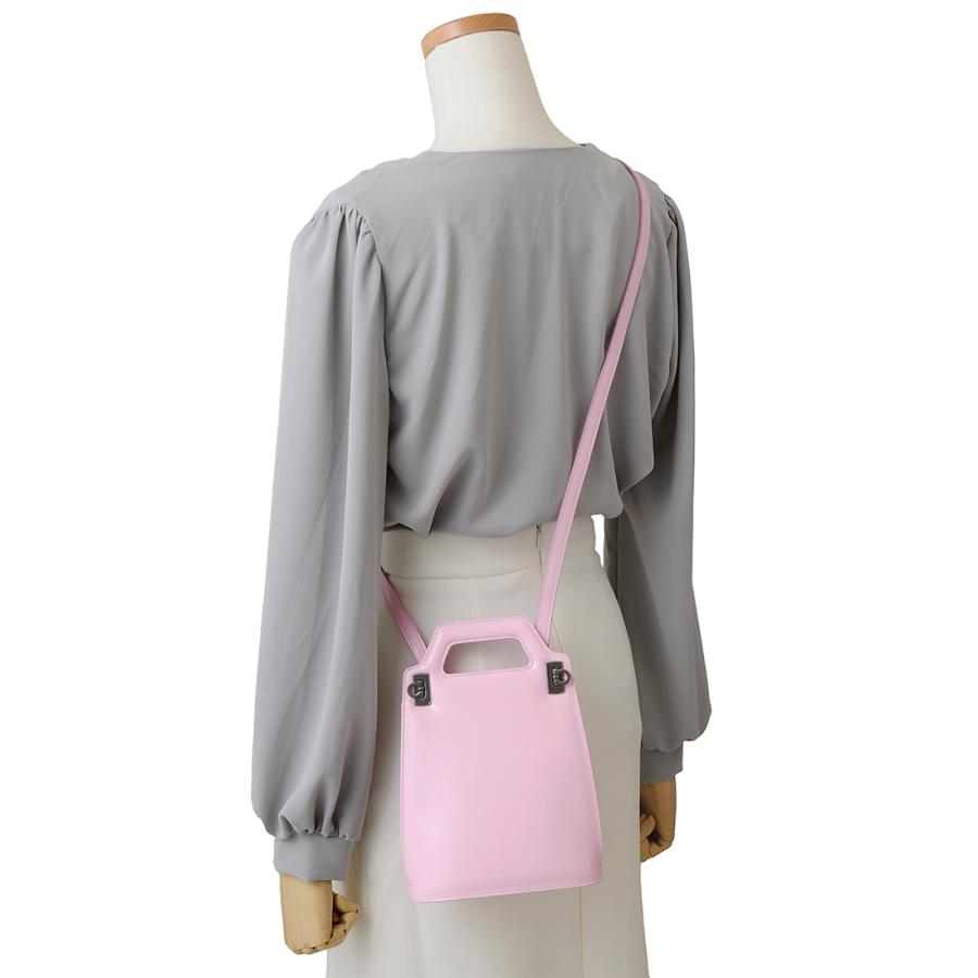 FERRAGAMO Ferragamo フェラガモ ショルダーバッグ レディース FERRAGAMO Ferragamo フェラガモ ショルダーバッグ レディース