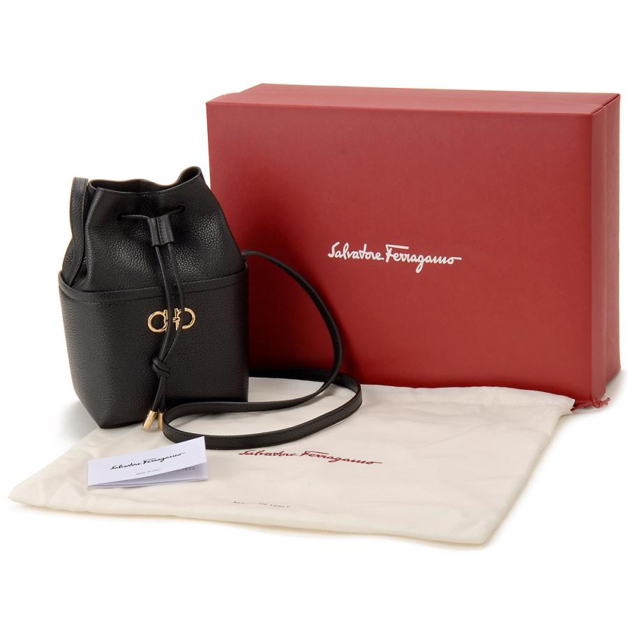 FERRAGAMO（フェラガモ） Salvatore Ferragamo サルヴァトーレ