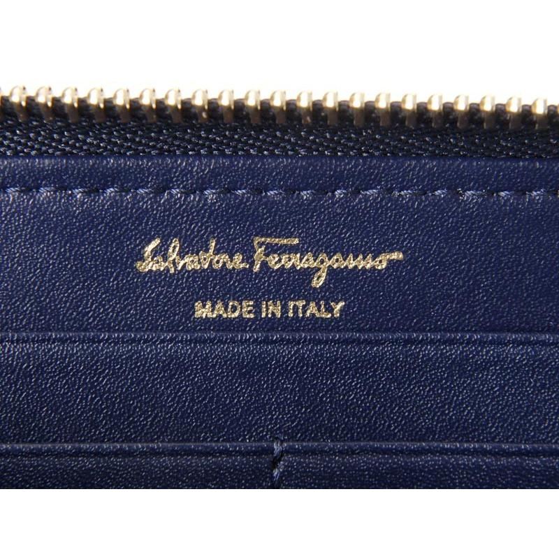 フェラガモ Ferragamo ラウンドファスナー長財布 22D291-693417 レザー ガンチーニ ネイビー レディース 財布 新品 送料無料｜s-select｜05