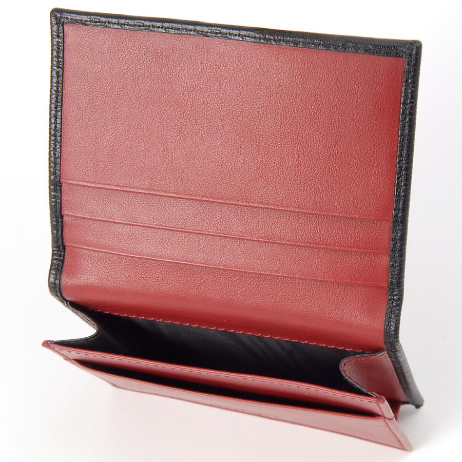 フェラガモ 黒の長財布 赤内装 複数カードポケット フェラガモ 長財布