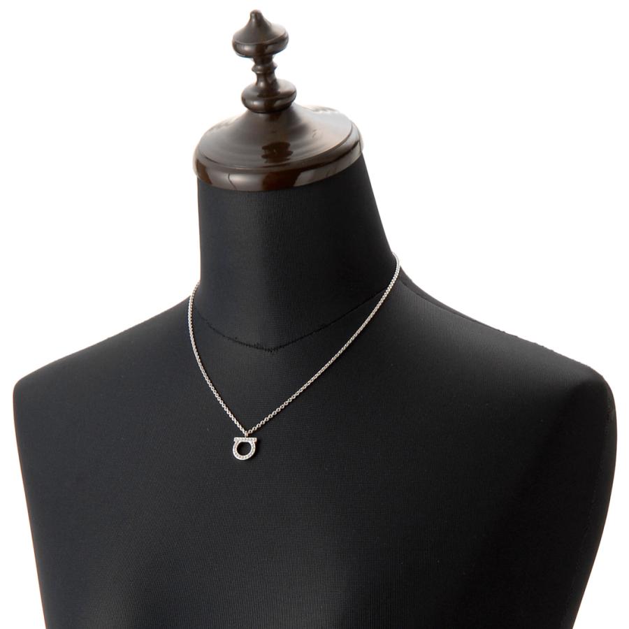 FERRAGAMO Salvatore Ferragamo サルヴァトーレ フェラガモ