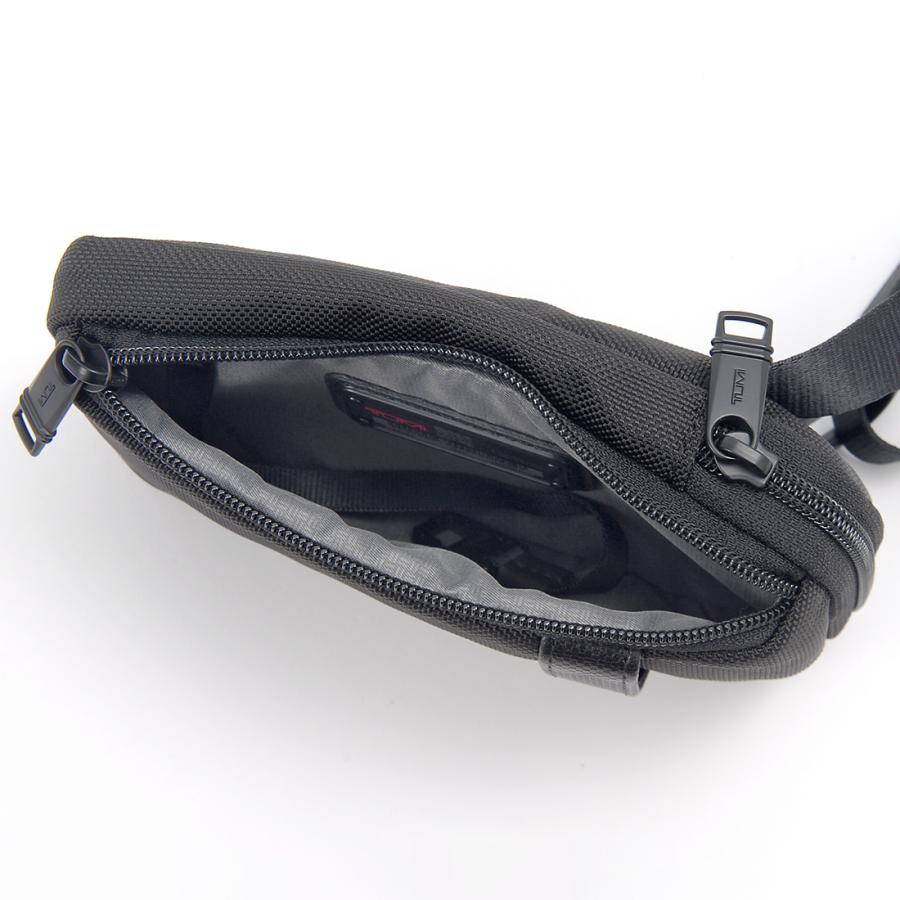 TUMI（トゥミ） 只今決算セール ショルダーバッグ ミニ ブラック