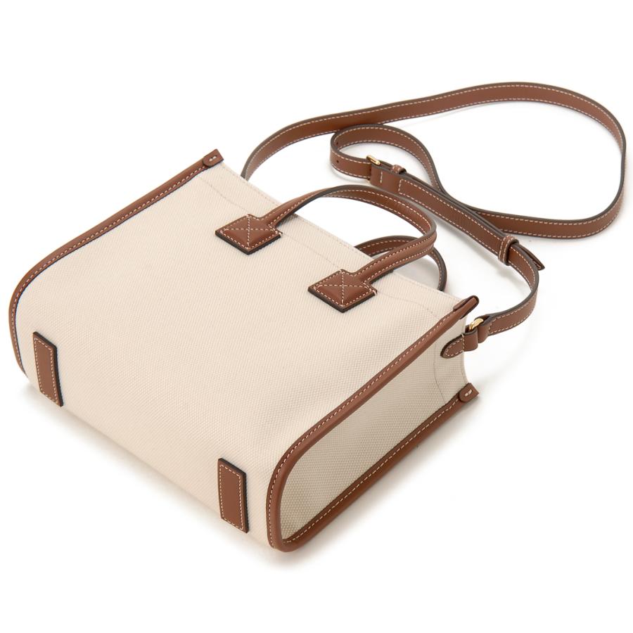 ボーナスストア5%OFF 訳あり 正面右上にボンド汚れあり BURBERRY