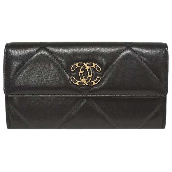 CHANEL（シャネル） 訳あり キズ汚れあり、保護袋汚れあり 長財布