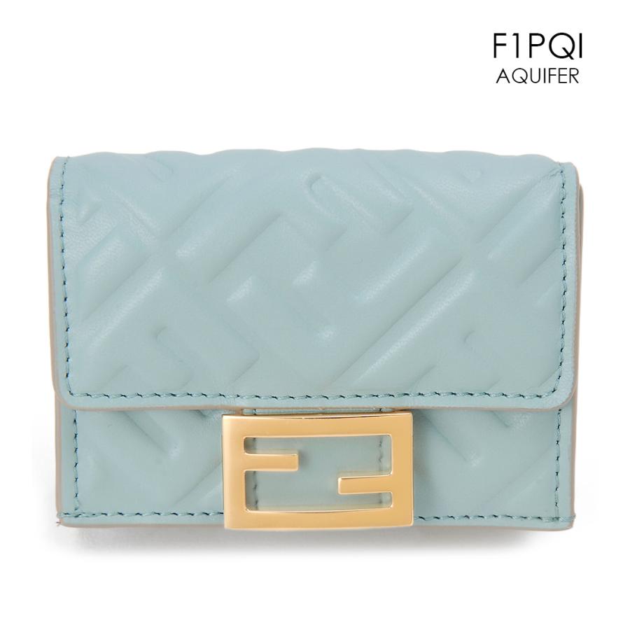 訳あり 背面左側に革はがれあり FENDI フェンディ 折財布 三つ折り財布