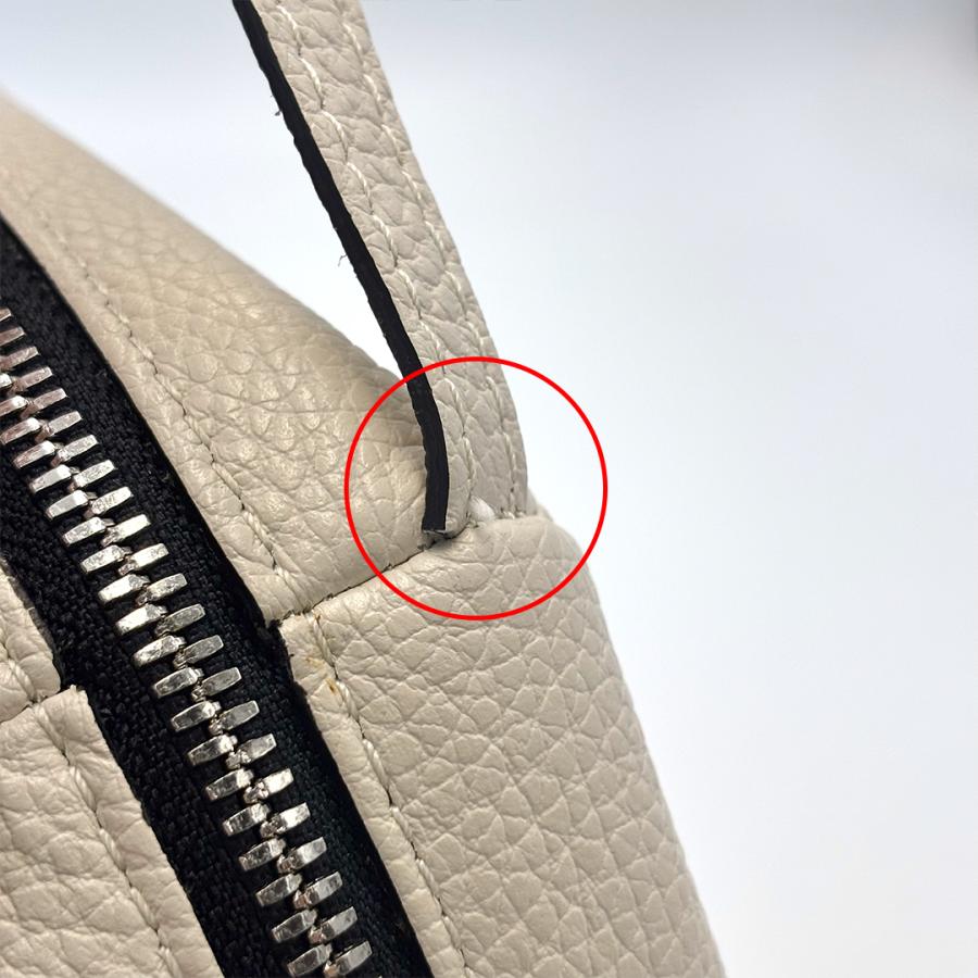 GIANNI CHIARINI 訳あり ファスナー引き手取れ、持ち手の縫いが