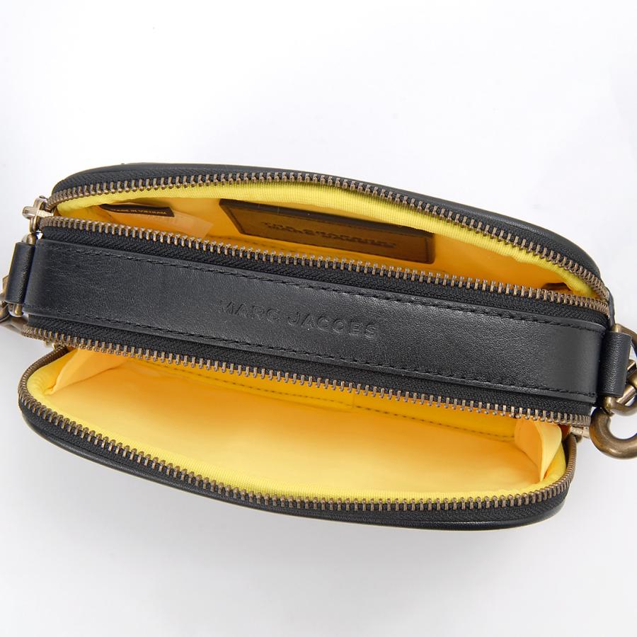 訳あり　上部にあたりあり、ショルダーストラップの金具に汚れあり　MARC JACOBS マークジェイコブス ショルダーバッグ 2S4HCR062H03 304 スナップショット 訳あり 上部にあたりあり、ショルダーストラップの金具に汚れあり