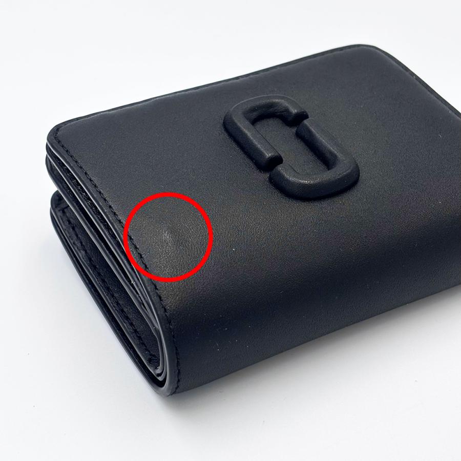 訳あり 正面左側に異物あり MARC JACOBS マークジェイコブス 二つ折り財布 2S4SMP007S02 MARC JACOBS（マーク・ジェイコブス） 訳あり 正面左側に異物あり 二