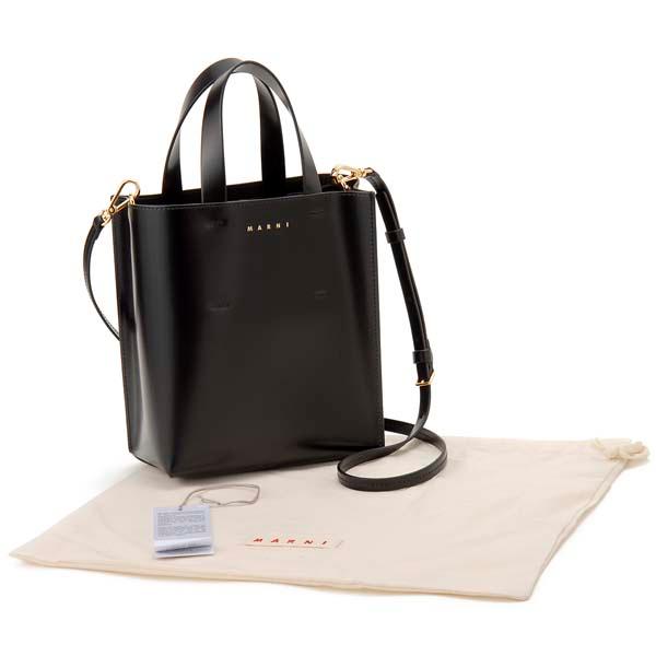 訳あり 正面上部に僅かに傷あり MARNI マルニ ショルダーバッグ