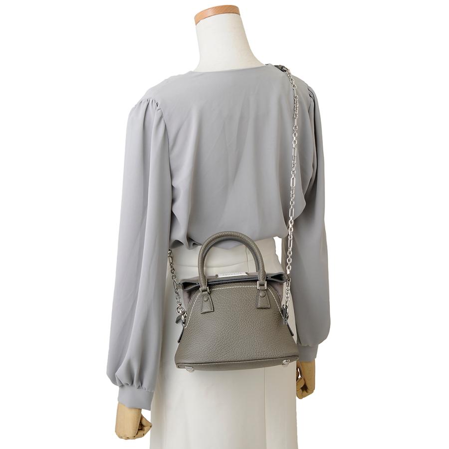スーパーセール 訳あり　全体的に黄ばみあり　メゾンマルジェラ Maison Margiela ハンドバッグ ホワイト S56WG0081P4455H0157 5AC MICRO BAG　5ACマイクロバッグの画像