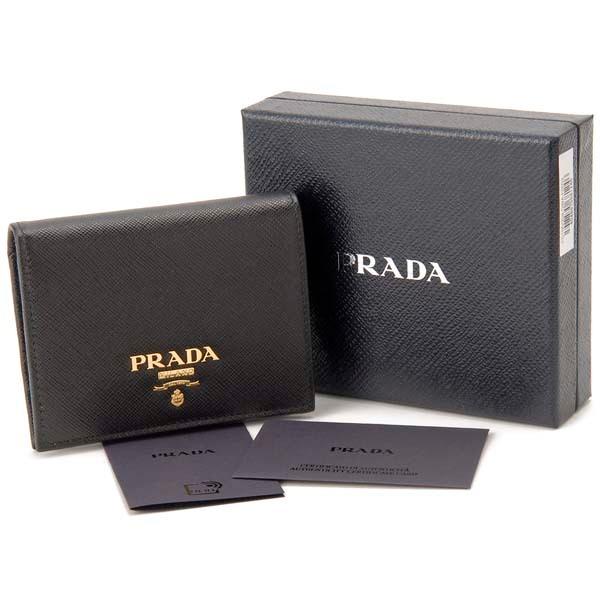 【美品】プラダ PRADA 二つ折り財布 SAFFIANO L 黒 PRADA 二つ折り財布 黒 レザー