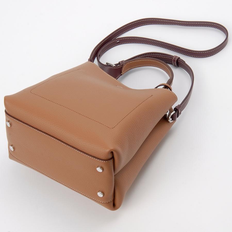 訳あり チャームなし TOD'S トッズ ハンドバッグ キャメル レディース