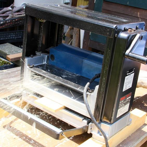 リョービ 京セラ(リョービRYOBI) 自動カンナAAP-10Nと小型手押 リョービ 京セラ(リョービRYOBI) 自動カンナAAP-10Nと小型手押