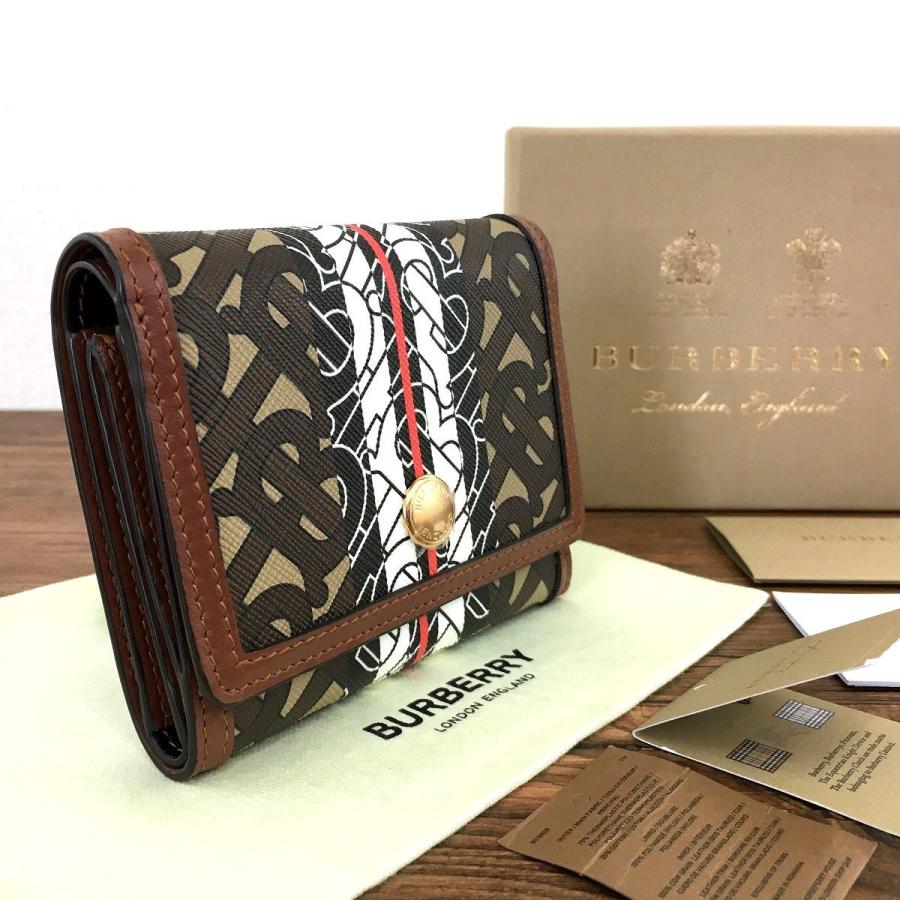 BURBERRY 送料込み! 未使用品 コンパクトウォレット TB 箱付き BURBERRY 送料込み! 未使用品 コンパクトウォレット TB 箱付き