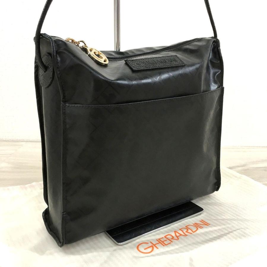 GHERARDINI 送料込み! 未使用品 ショルダーバッグ 超軽量 GHERARDINI 送料込み! 未使用品 ショルダーバッグ 超軽量