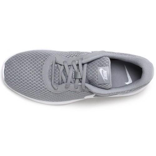 ナイキ タンジュン Nike Tanjun スニーカー メンズ シューズ メッシュ フィット感 通気性 クッション性 カラー ウルフグレー ホワイト 010 S3store 通販 Yahoo ショッピング