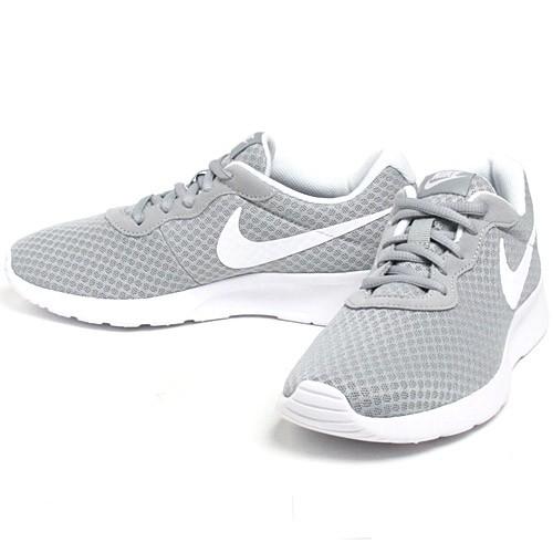 ナイキ ウィメンズ タンジュン Nike Womens Tanjun スニーカー シューズ レディース 軽量 メッシュ フィット感 通気性 クッション性 カラー グレー ホワイト 010 S3store 通販 Yahoo ショッピング