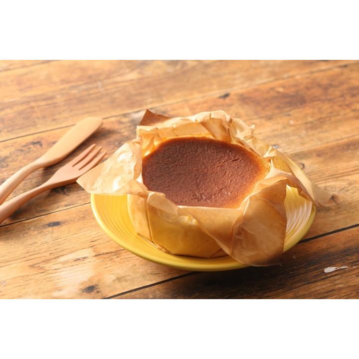 低糖質白いバスクチーズ　ギフト　 砂糖不使用 糖質70%カット 糖質制限 お取り寄せスイーツ チーズケーキ　糖質カット　人気 |  | 03