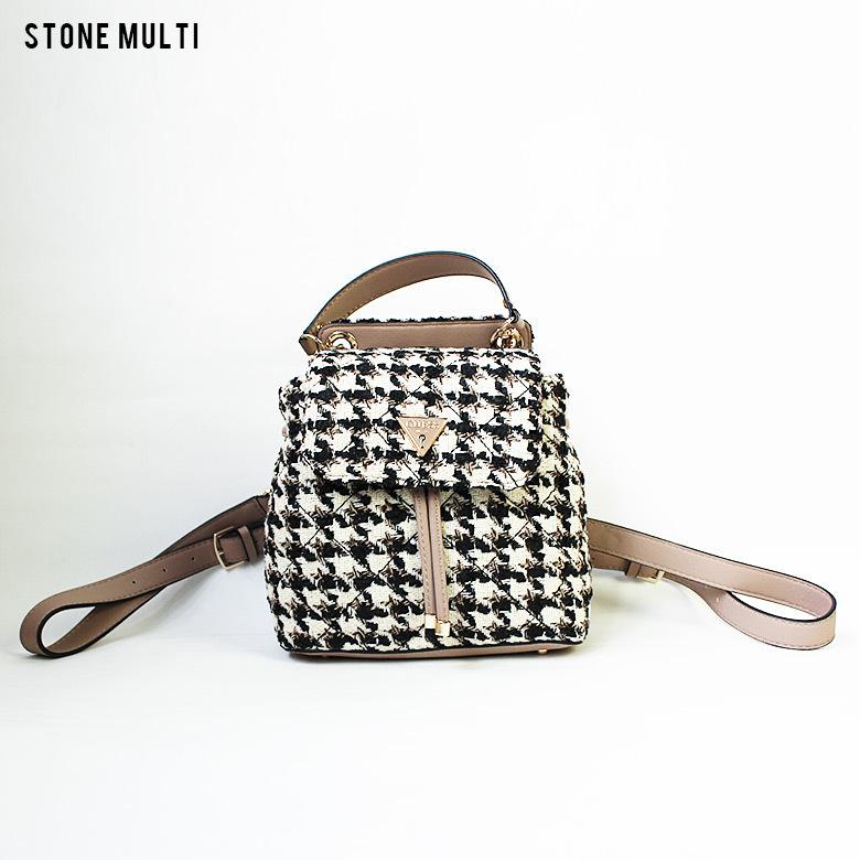GUESS（ゲス） CESSILY Flap Backpack 千鳥格子 千鳥柄 フラップ  display picture 2