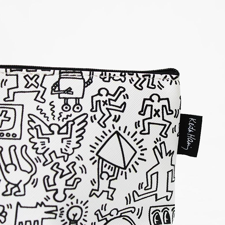 Keith Haring キースヘリング Poach / 総柄 ハート ポーチ メンズ レディース ギフト プレゼント 軽量 通学 おしゃれ 学生 黒 ブラック 白 ホワイト｜sacrifice｜05