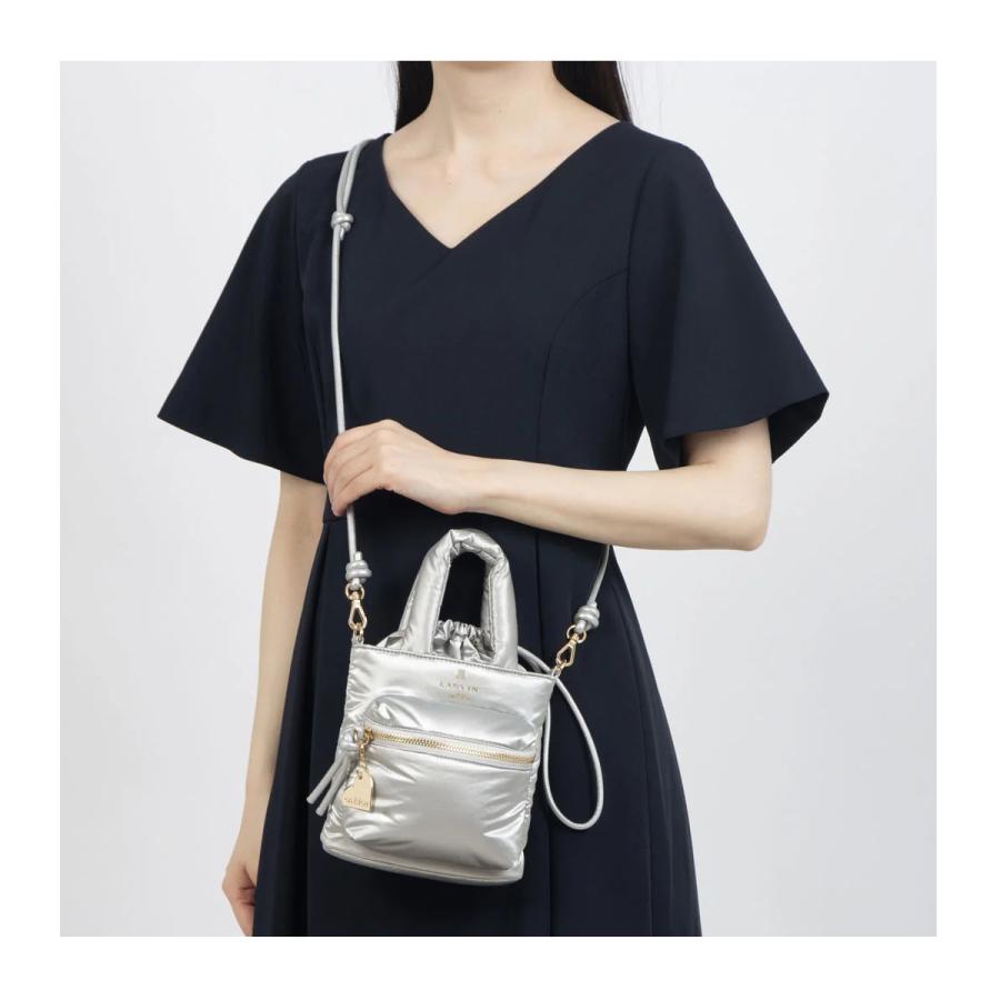 LANVIN en Bleu ランバンオンブルー ショルダーバッグ ボンボン