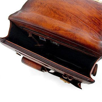 青木鞄 縦型ショルダーバッグ 5221 50 ブラウン アオキ カバン Lugard 