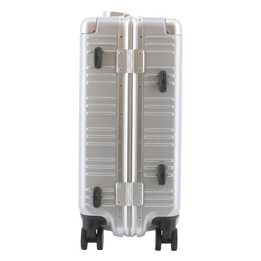 【軽量】タケオキクチ　アルミボディ キャリーケース　 機内持ち込みok TAKEO KIKUCHI タケオキクチ スーツケース アルミフレーム