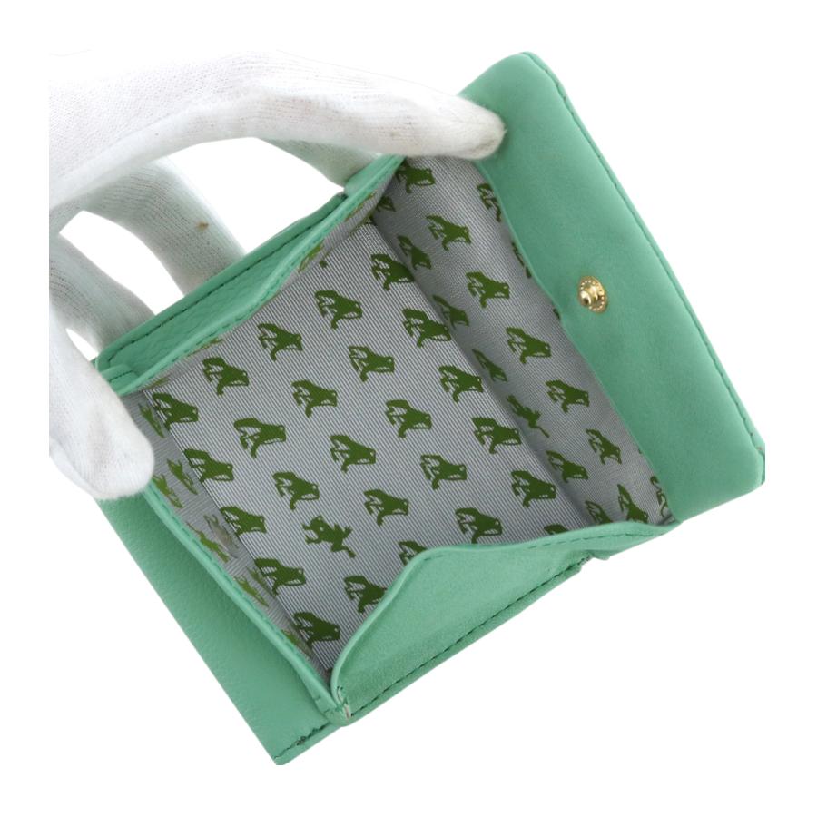 ESSENCE OF POISON（エッセンス オヴ ポイズン） エッセンスオブ